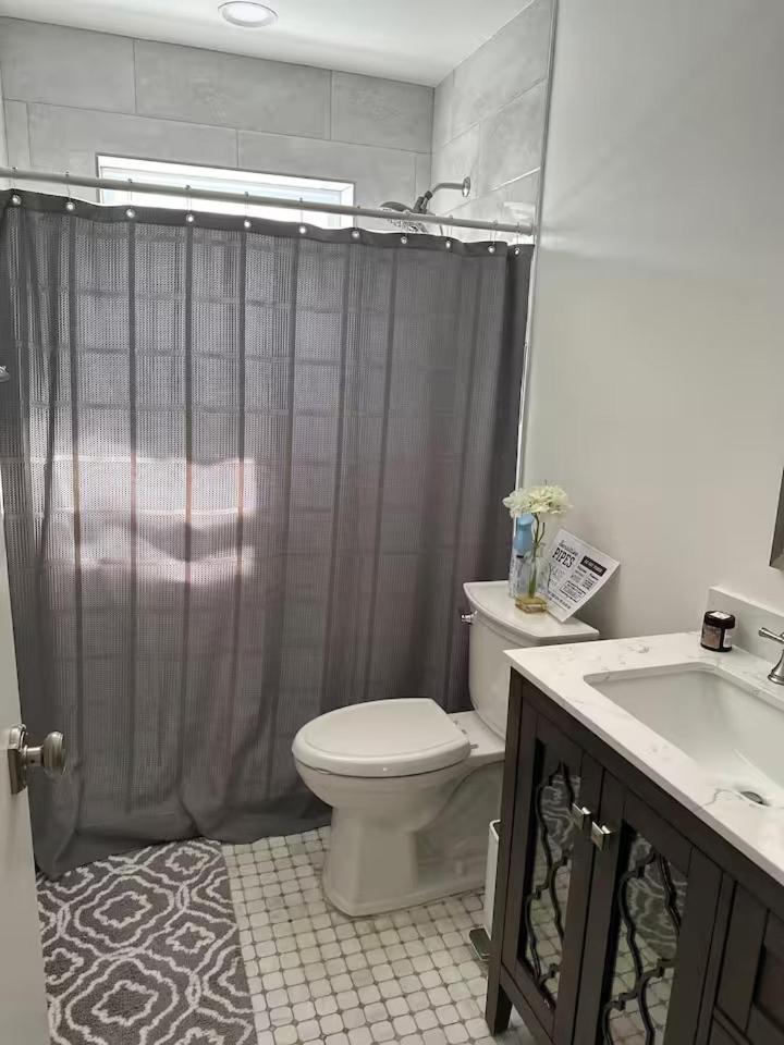 Private - Monthly - Pod Homestay Miami